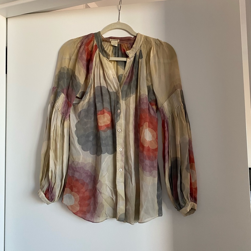 CLUB MONACO FLORAL SILK BLOUSE SIZE XS